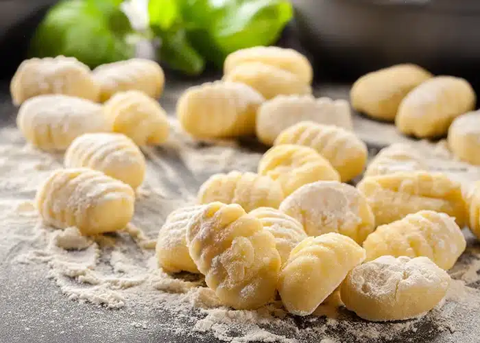 fornitura-di-pasta-fresca-e-surgelata-utile-ai-ristoranti