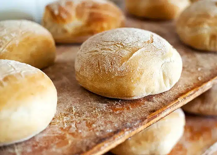 pane-congelato-e-fresco-per-il-settore-horeca-e-per-bar